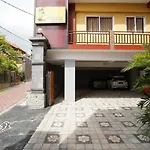OYO 2392 Nusa Dua Eling Inn